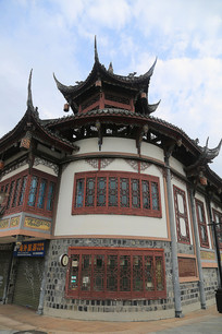 �ɶ�����Բ�����¥��