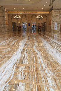 �ɶ����������ڲ�����ʯװ��