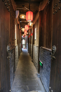 ���������խ����