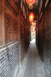 �����խ���ӳɶ�