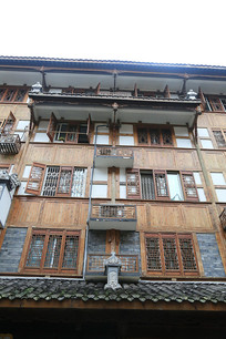 ���ӳɶ����¥��