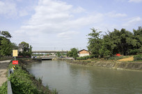  �ɶ���Ȫ�����������ذ��羰