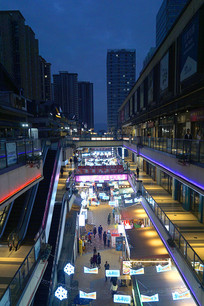 �Ĵ��ɶ��һ��ﲽ�н�ҹ��