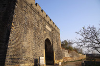 ��ɽ�����