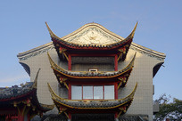 �ɶ���̨�ʾ�����������