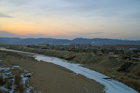 ����С�򶬼����