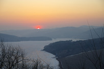 ��ƽɽ�����