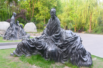 �ƴ���ʿ���а���Ⱥ��