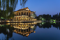 ��̶����ҹɫ