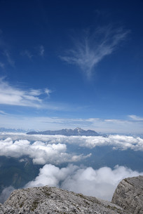 ĥ��ʯ�������ƺ�֮�ϵ�Сѩ¡��