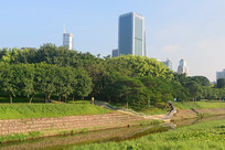 ���ڸ���� ��������к���