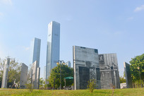 ���ڸ�����乫԰Ħ���¥ 