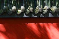 �Ĵ��ɶ��Ÿ����ú�ǽ�е� 