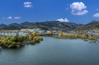 ɽ�º�����ɫͼ