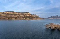 �����ĺ���ɽɫ