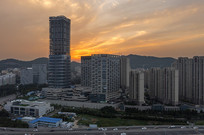 �������Ӣ��ɽ������