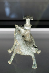 �����в������������ͭ����