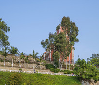 ������ɽ���ϵĶ��סլ����