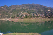 ��ɽ��������Ȼ���