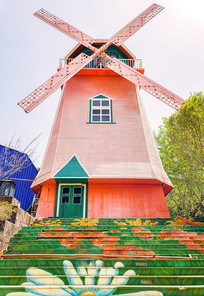 �ʻ�̨���ϵķ�ɫ�糵