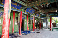 �����½����ֲ�