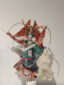 ����Ϸ��ֽ���¹�Ӣ