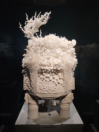 �»�Ҥ���ԺͶ��ٻ�ʢ��