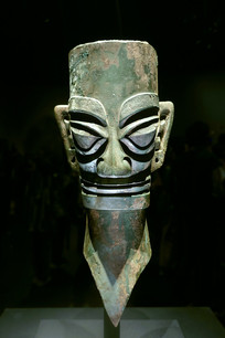 ���Ƕ�2�ż������ͭ��ͷ��