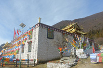 �Ĺ���ɽ��ƺ��˹�������⾰ 