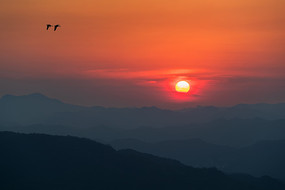 泰山日落风景图