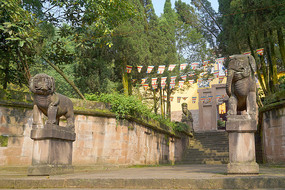 重庆钓鱼城护国寺双象护卫石雕