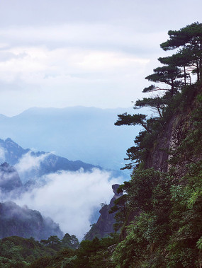 水墨三清山如诗如画