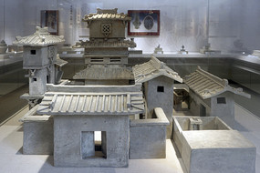 汉中市博物馆 汉代灰陶四合院