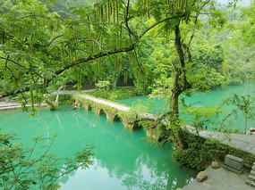 小七孔风景区古石桥 小七孔桥 