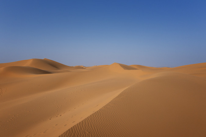 ��ɫɳĮ��׳������