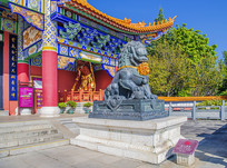 ������ʥ��ɽ��ʯʨ�߽�����