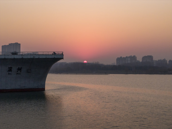 ���ݽ����ճ����