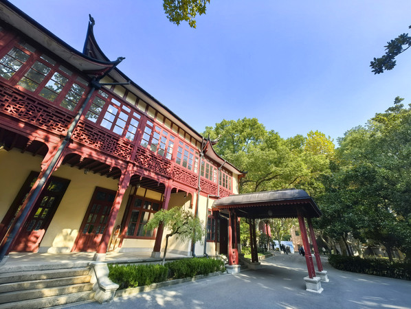 ����У԰�Ž���