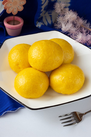 ��֬���͵��Ϲ���ͷ