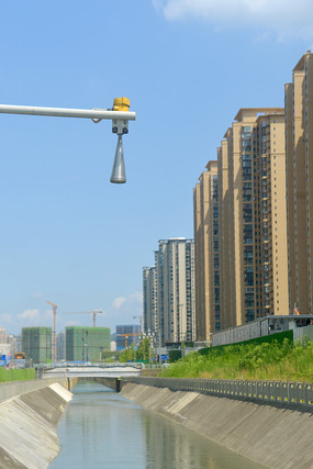 �ӵ�����豸 ���ȿ��״�ˮλ��