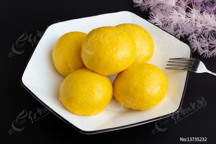 �ڱ����ϵ��Ϲ���ͷͼƬ