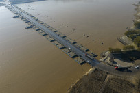 �ƺӸ��ź���