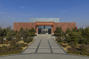 ���˴���ɻƺӼ����