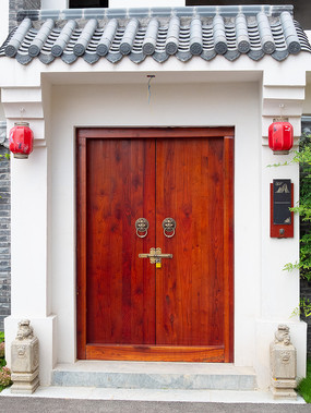 һ�Ⱥ�ɫ��ʽľ��