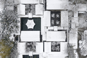 ������ʽ����ѩ��