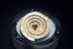 ��������ͷ�Ķ���ַ����ݲض����ΰ����� 