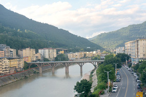 �Ĵ��Ͻ��ذͺ�ˮϵľ�źӼ������ò