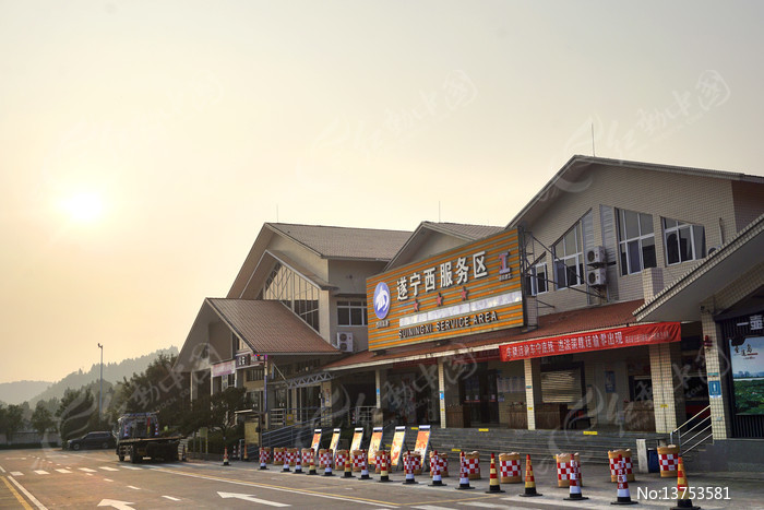 Ϧ���µ��Ĵ����ٹ�·������������ͼƬ