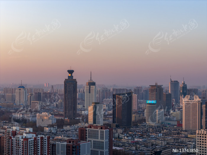 ��¥�����Ķ��г���ͼƬ