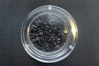 ������������ͷ�Ķ���ַ������Ĵ�̼������